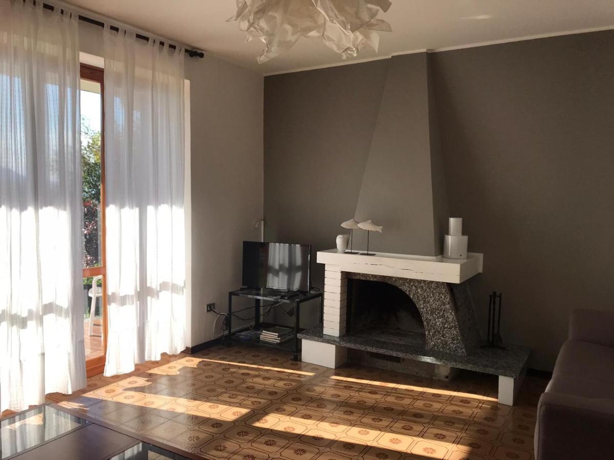 Casa Maiù Villa Vercana Esterno foto